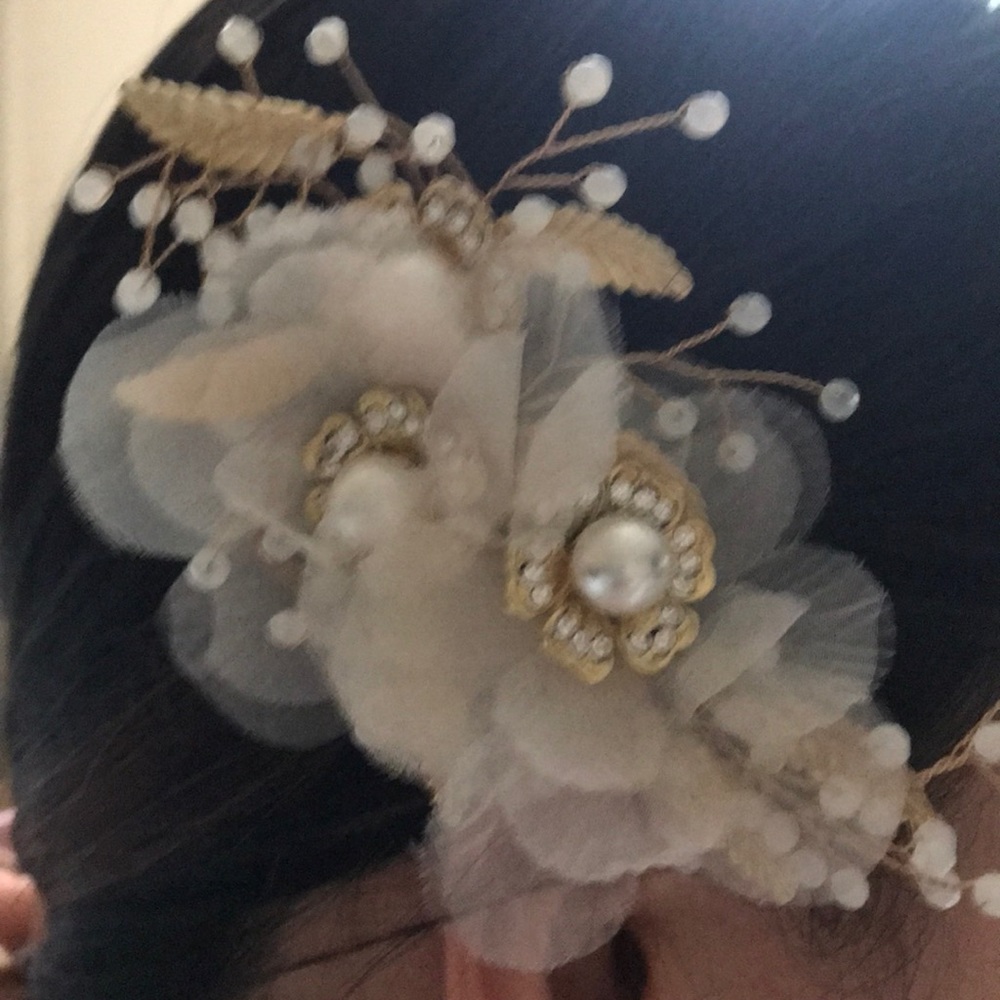 Hairband - Picture 4 of 4